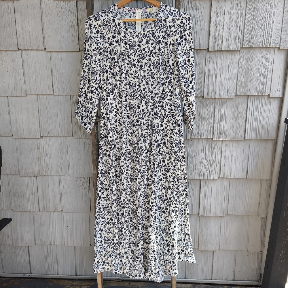 Boden Floral Fit Flare Midi Dress 3/4 Sleeve sz 2P Navy Cream Cottagecore Femini